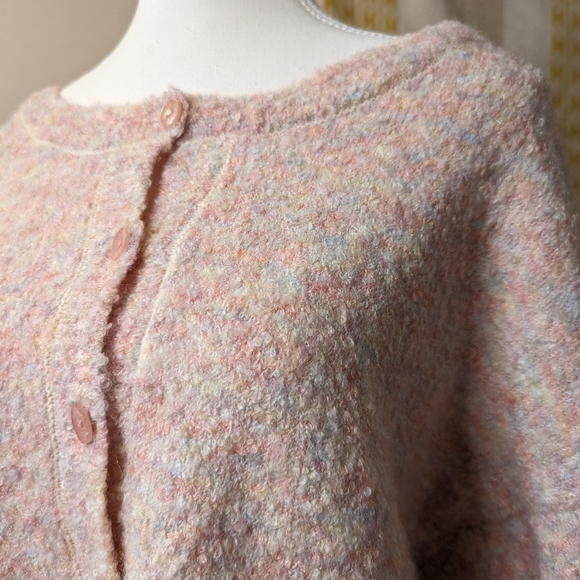 Multi-knit pastel cardigan size large - Picture 3 of 5
